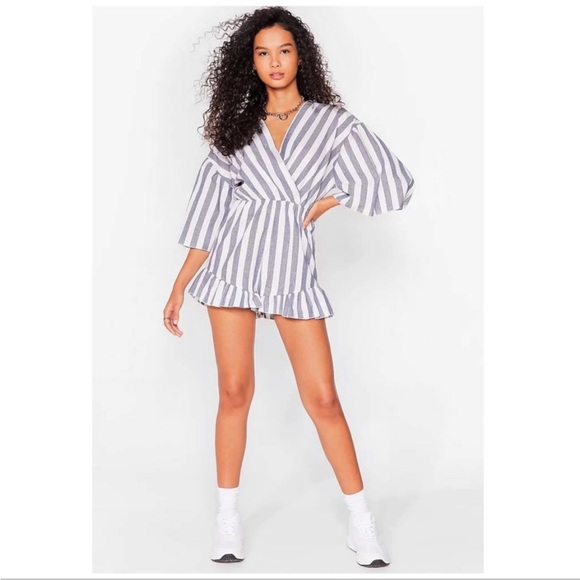 NASTY GAL | STRIPED LINEN BARBIECORE BATWING RUFFLE ROMPER - Picture 2 of 5
